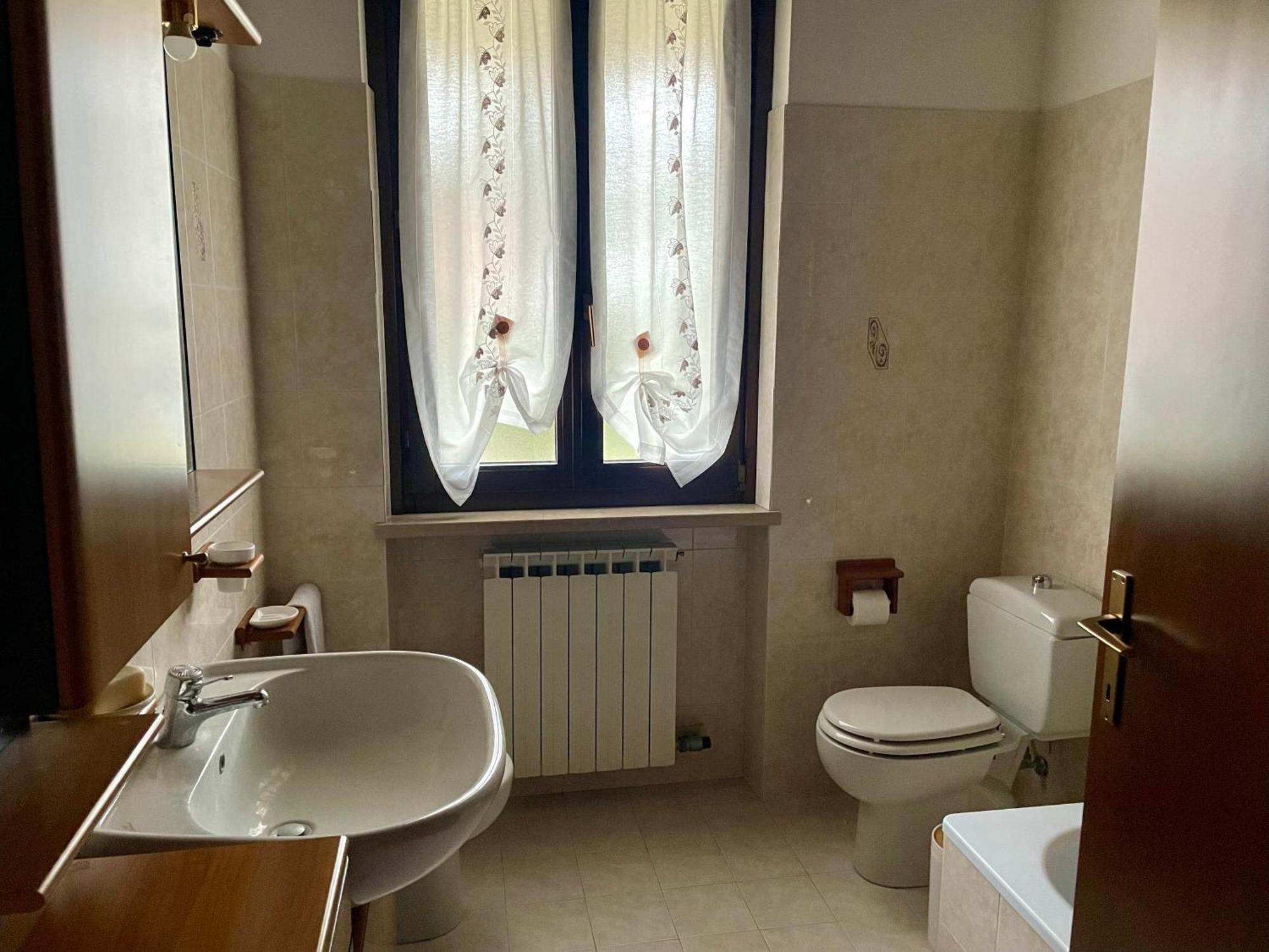 Casa Giulia Villa Monzambano Bagian luar foto